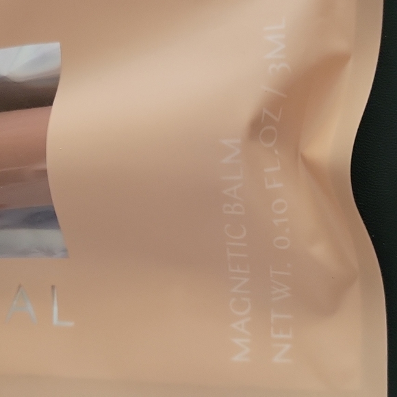 Full Ritual Magnetic Balm - Picture 2 of 3